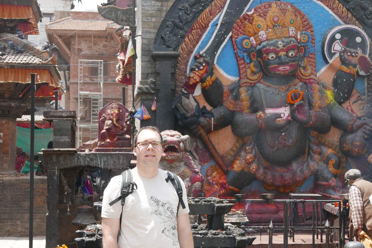 durbar square me statue