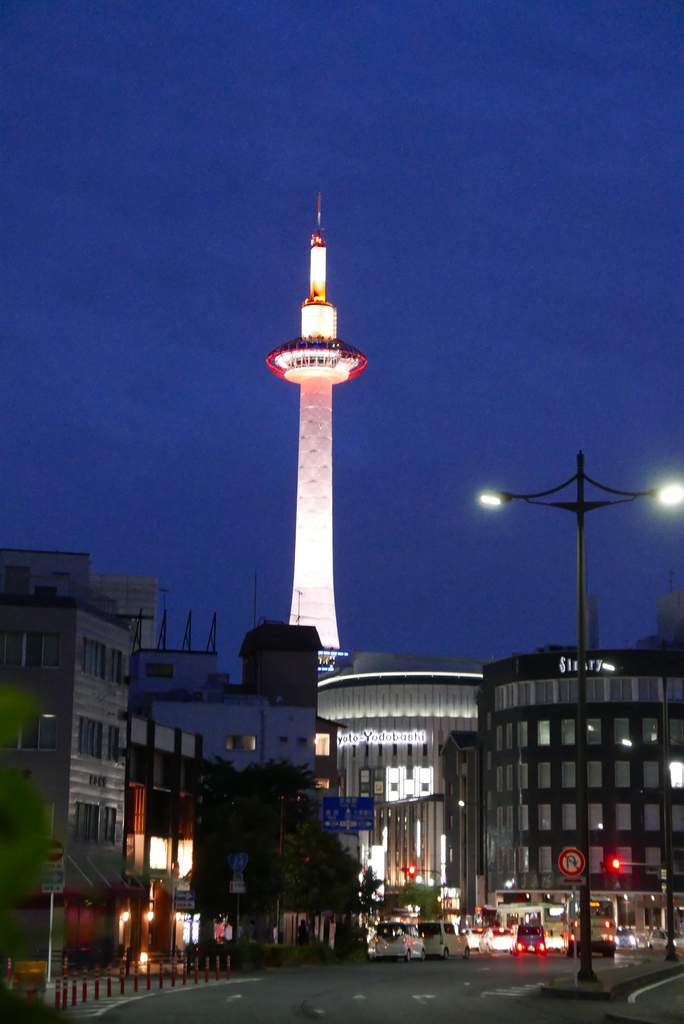 kyoto tower yodobashi